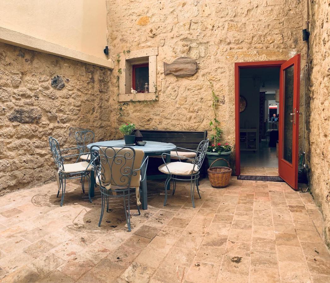 Aracati Pansiyon Çeşme Exterior foto